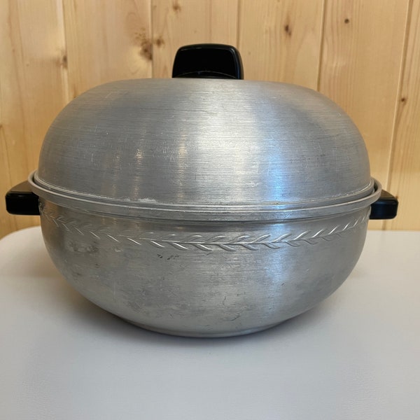 Vintage Cooking Pot, Vintage Steamer with vented lid, West Bend Casserole, Stove Top Pan, Vintage Cookware, Serving Oven, vintage Kitchen