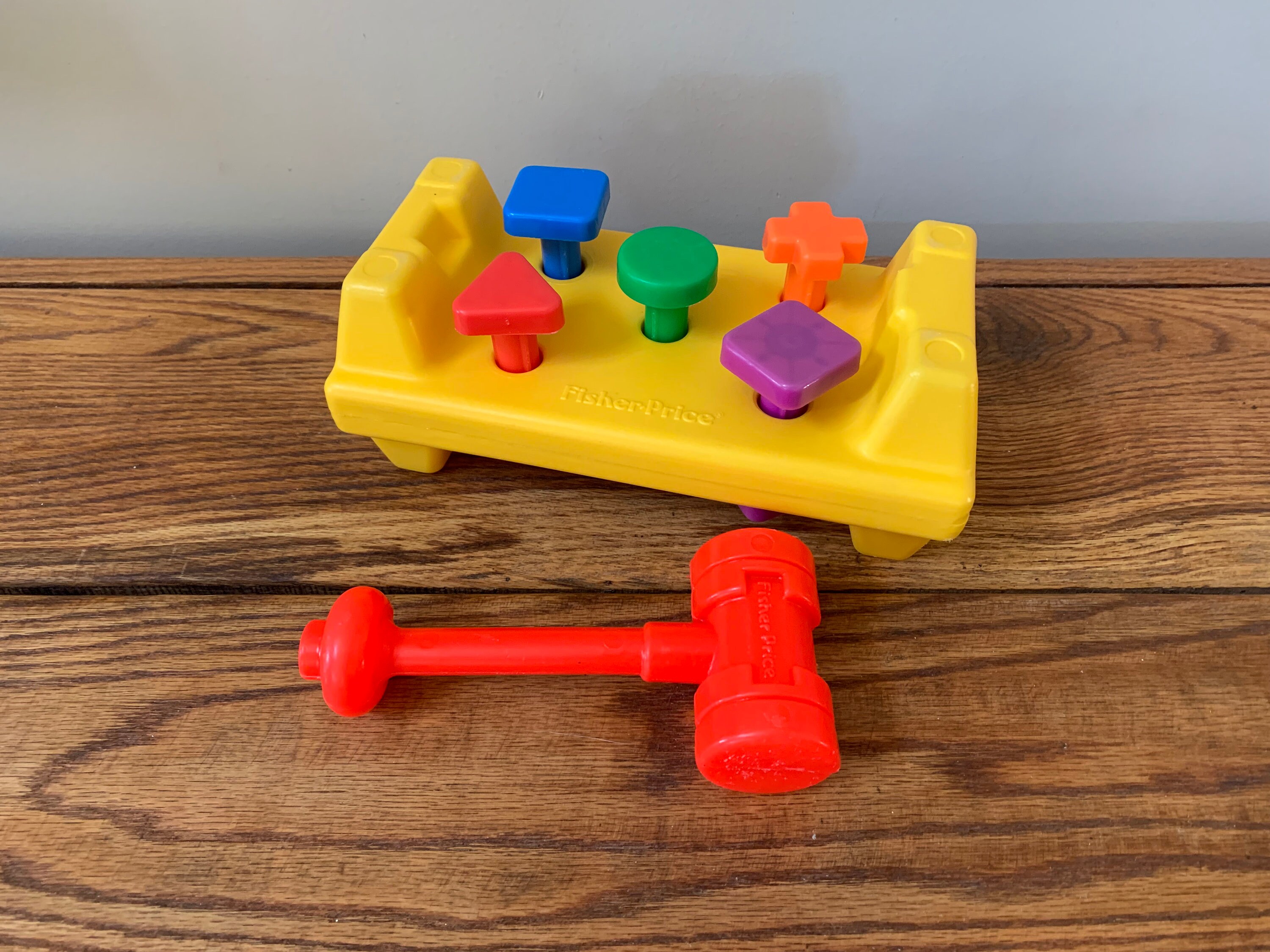 Ensemble Xylophone Marteau en Bois - Maillet et Pegs Pound a Ball Tap Bench  - Jouets pour bébés