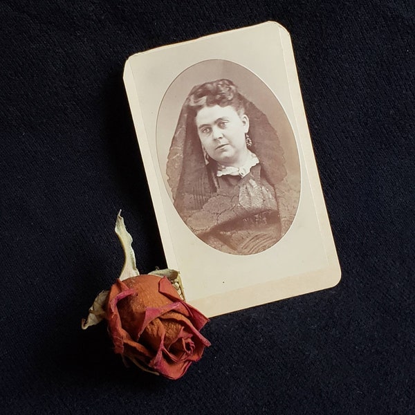 Antique CDV photo of a weeping widow woman wearing all black lace. Victorian mourning.  Grand Rapids Michigan.