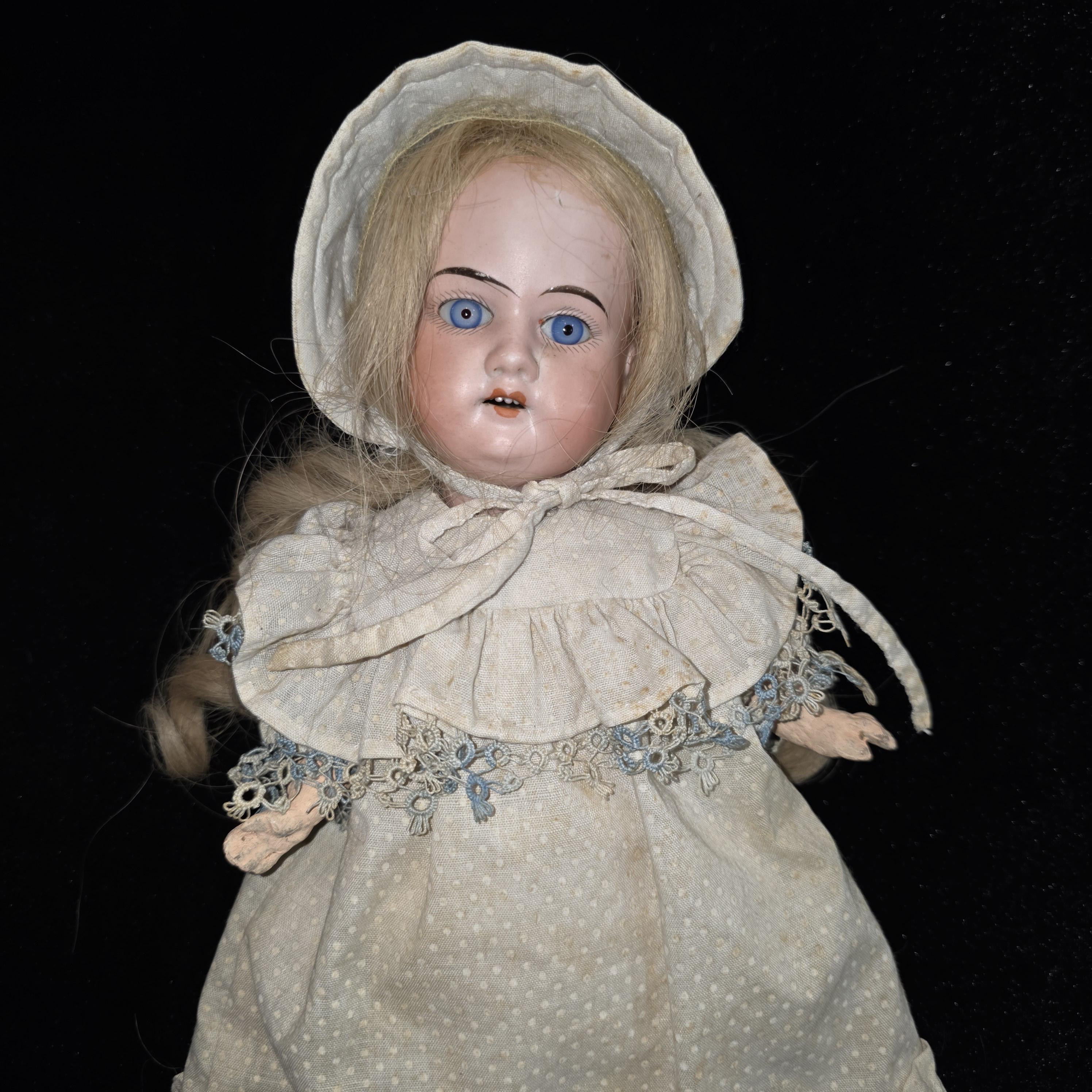 ドイツ・アルマンド・マルセイユのビスクドール（1900年頃） Armand