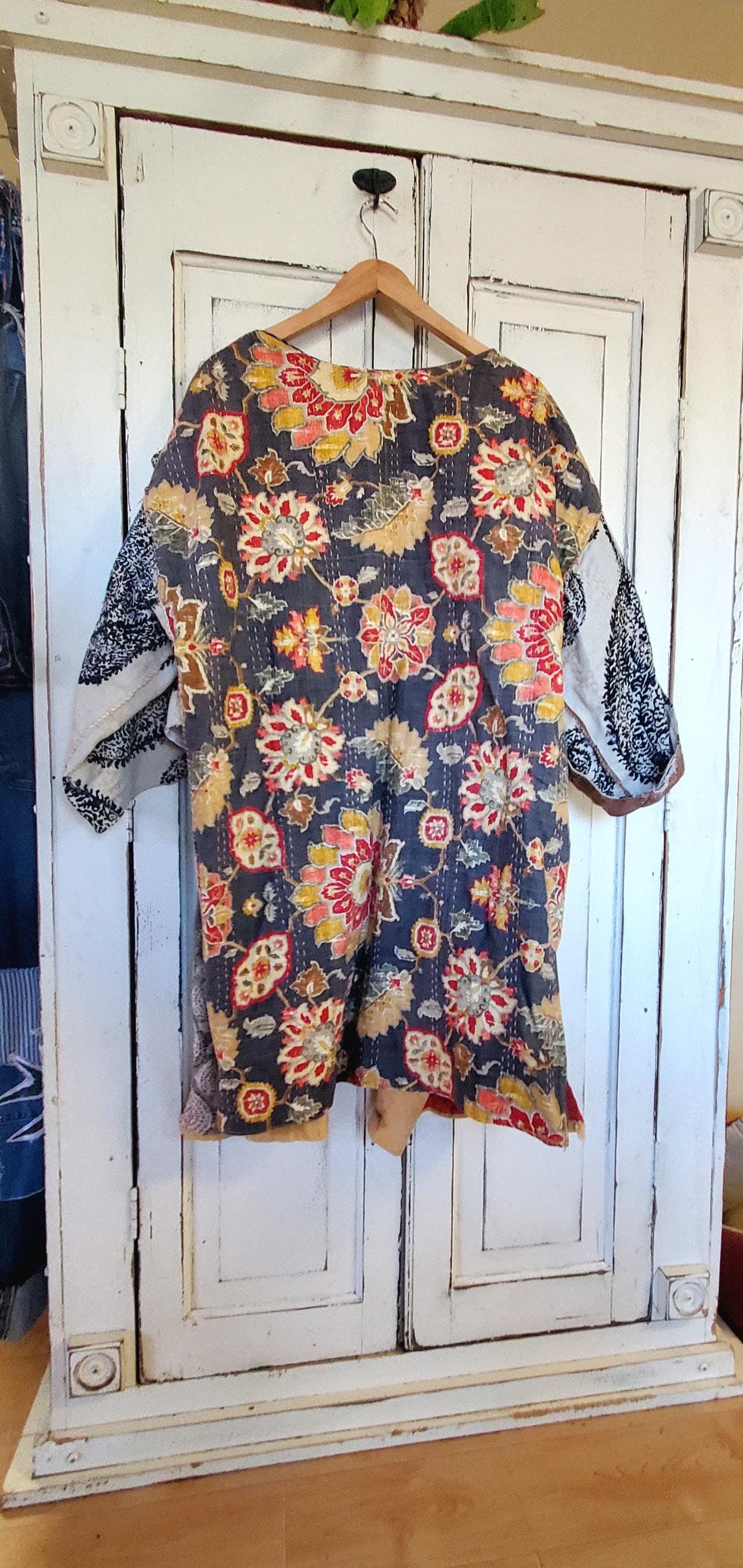 duster. Jacket. Womens clothing. Upcycled clothing.  Linen. Cotton. Thewoodenwolf etsy shop
