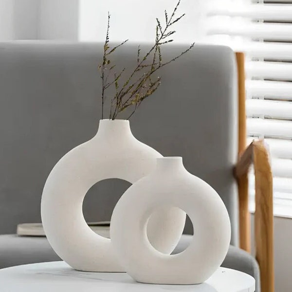 Set of 2 donut vases, set of black vases, ceramic vase set,  white modern vase, modern vase set, set of vases, minimal ceramic vase