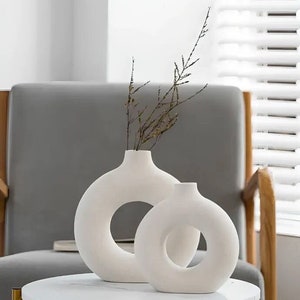 Set of 2 white donut vases