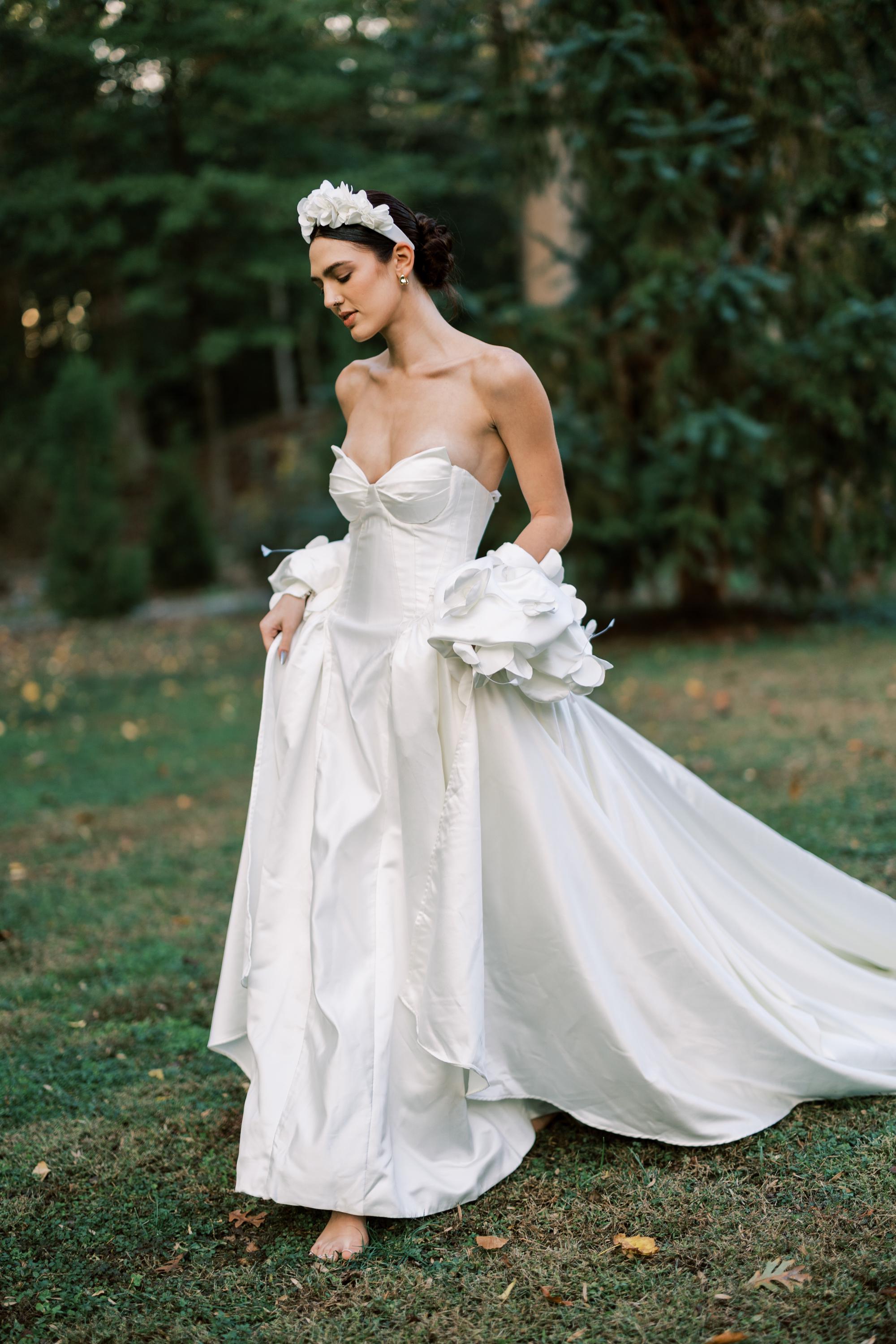 aliexpress satin corset basque waist long wedding dress RSW2216 Modern Renaissance Basque Waist Wedding Dress Satin Bridal Gowns Off Shoulder Long Sleeves Elegant Fantasy Co
