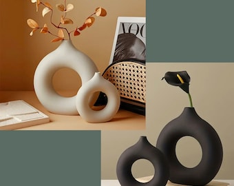Set of 2 donut vases, set of black vases, ceramic vase set,  white modern vase, modern vase set, set of vases, minimal ceramic vase