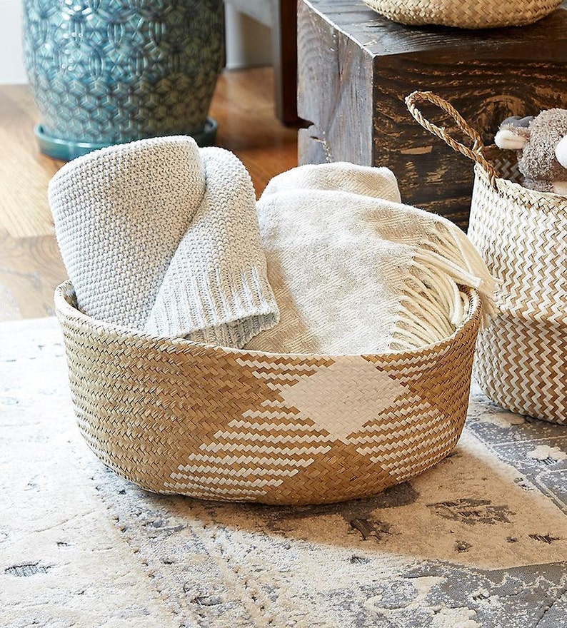 Large White Patterned Basket, seagrass belly basket, boho basket planter, modern planter, foldable basket, indoor planter, woven planter pot image 2