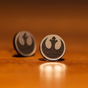 Star Wars Rebellenallianz Laser geätzte Acryl Ohrringe