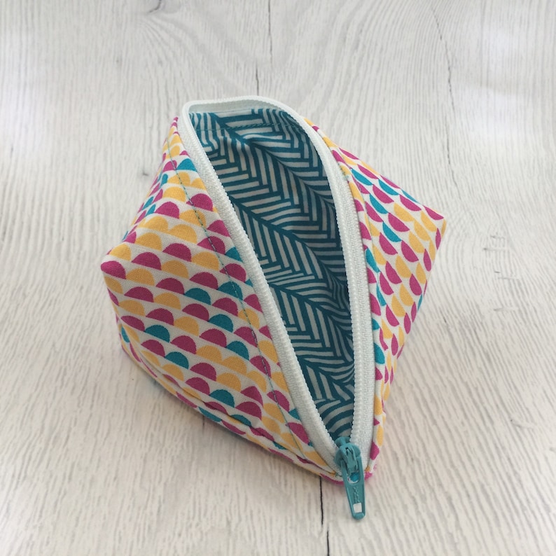 Geometric TurquoiseWhitePink Peapod Pouch Cable Organizer
