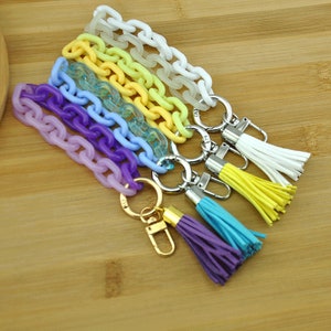 Llavero de pulsera con eslabones de cadena gruesos, regalo para bolso, cartera, llavero de pulsera de acrílico, llavero de pulsera, llavero moderno bohemio
