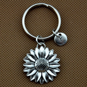 Sunflower keychain, sunflower charm, flower keychain, personalized keychain, initial keychain, initial charm, customized, monogram