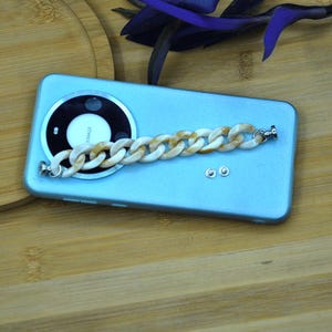 Acrylic High Quality phone Chain, Thick Resin Long Chain，Replacement Handle Chain,crossbody phone strap acrylic  chain lanyard