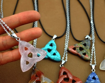 Keltischer Knoten Anhänger Halskette, keltischer Schmuck Anhänger Halskette, Dreieinigkeit Edelstein Halskette, keltischer Knoten Anhänger, Halskette für Männer, Halskette für Frauen