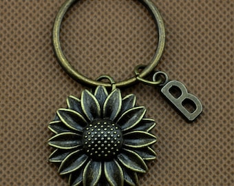 Sunflower keychain, sunflower charm, flower keychain, personalized keychain, initial keychain, initial charm, customized, monogram