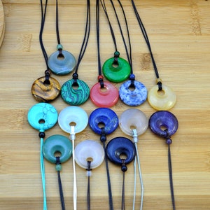 30mm Gemstone Donut Necklace,Healing Crystal Donut with Adjustable Rope Necklace,Chakra Crystal pendant necklaces，Lucky and Wishes Necklace