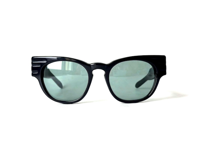 Vintage 1981 Fiorucci 8 Sunglasses: Italian Black Acetate Frames