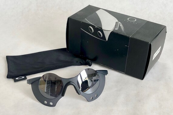 Oakley Zero 0.3 Vintage Sunglasses – New Old Stock Oakley Zero 0.3 Vintage Sunglasses – New Old Stock