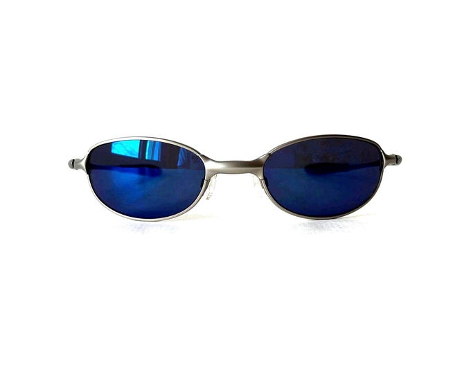 Vintage Oakley E Wire® 2.1 Sunglasses Light Ice Iridium Full Set New Old Stock Made in USA in 2001