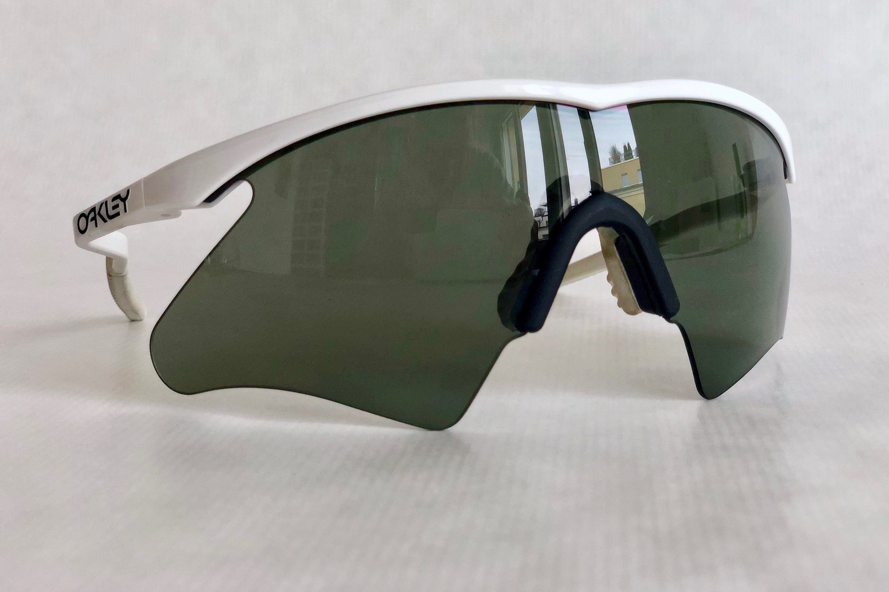 oakley mumbo m frame