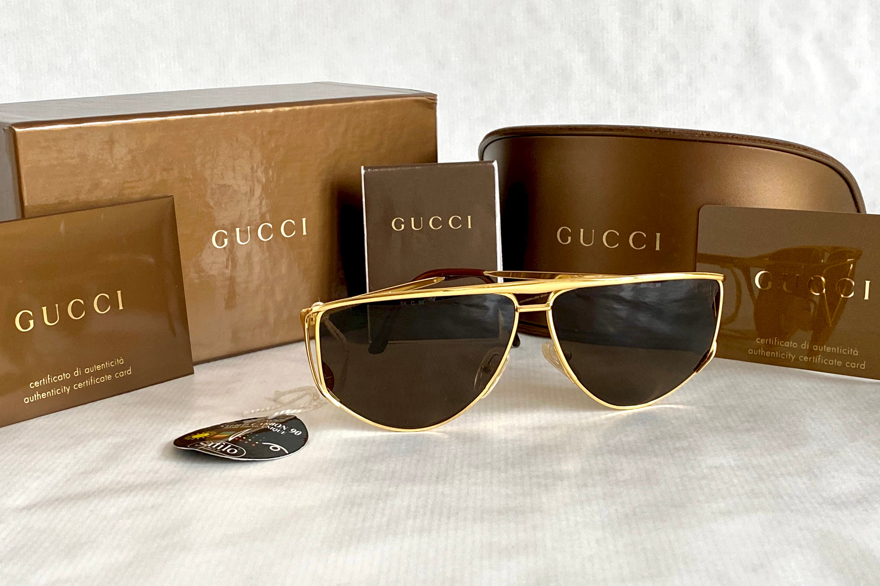 GUCCI GG 2233 S Vintage Sunglasses – New Old Stock – Including Case