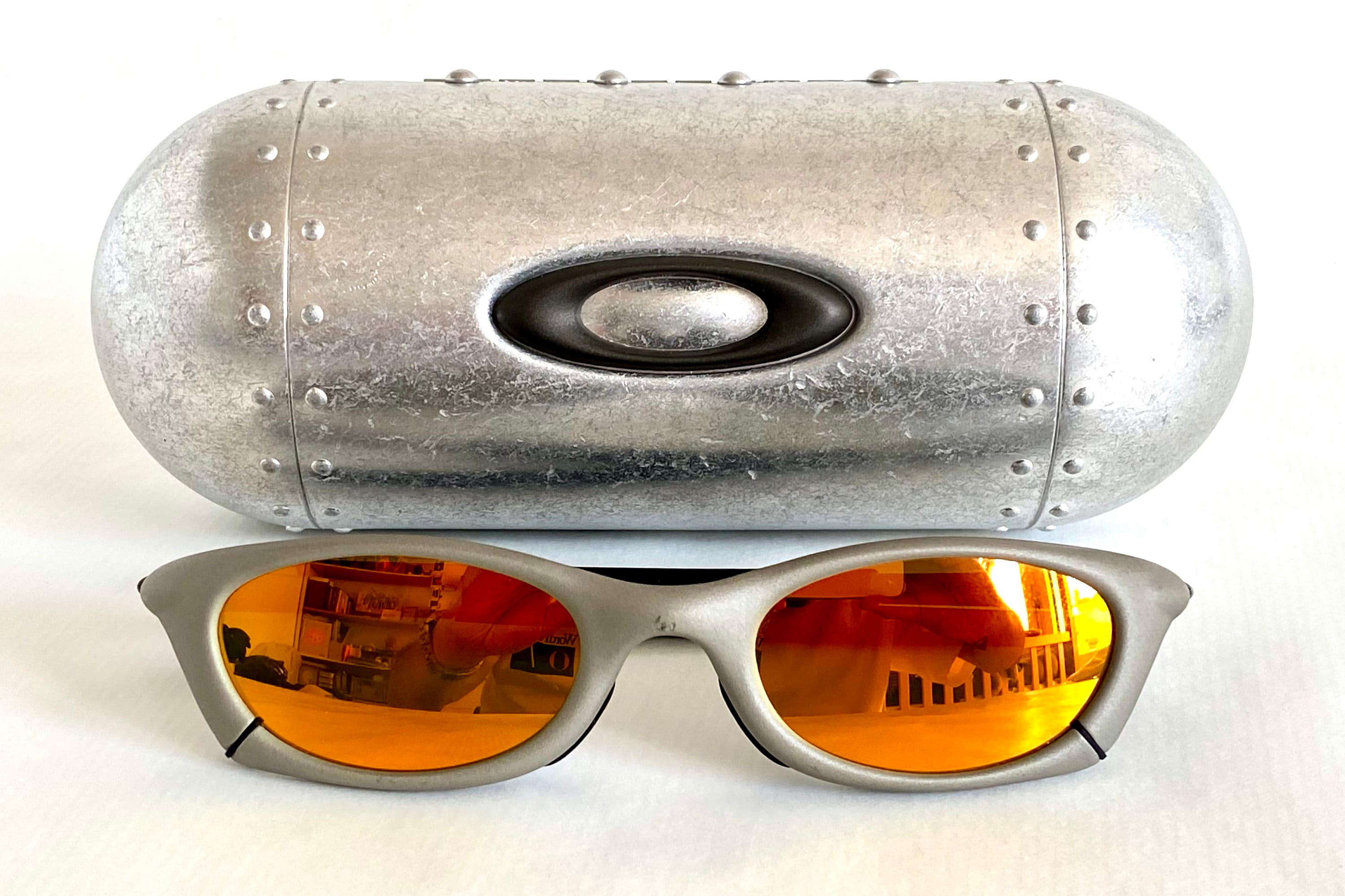 Vintage 2002 Oakley Mag Four S Plasma Sunglasses – Including Oakley Metal  Vault – Made in USA