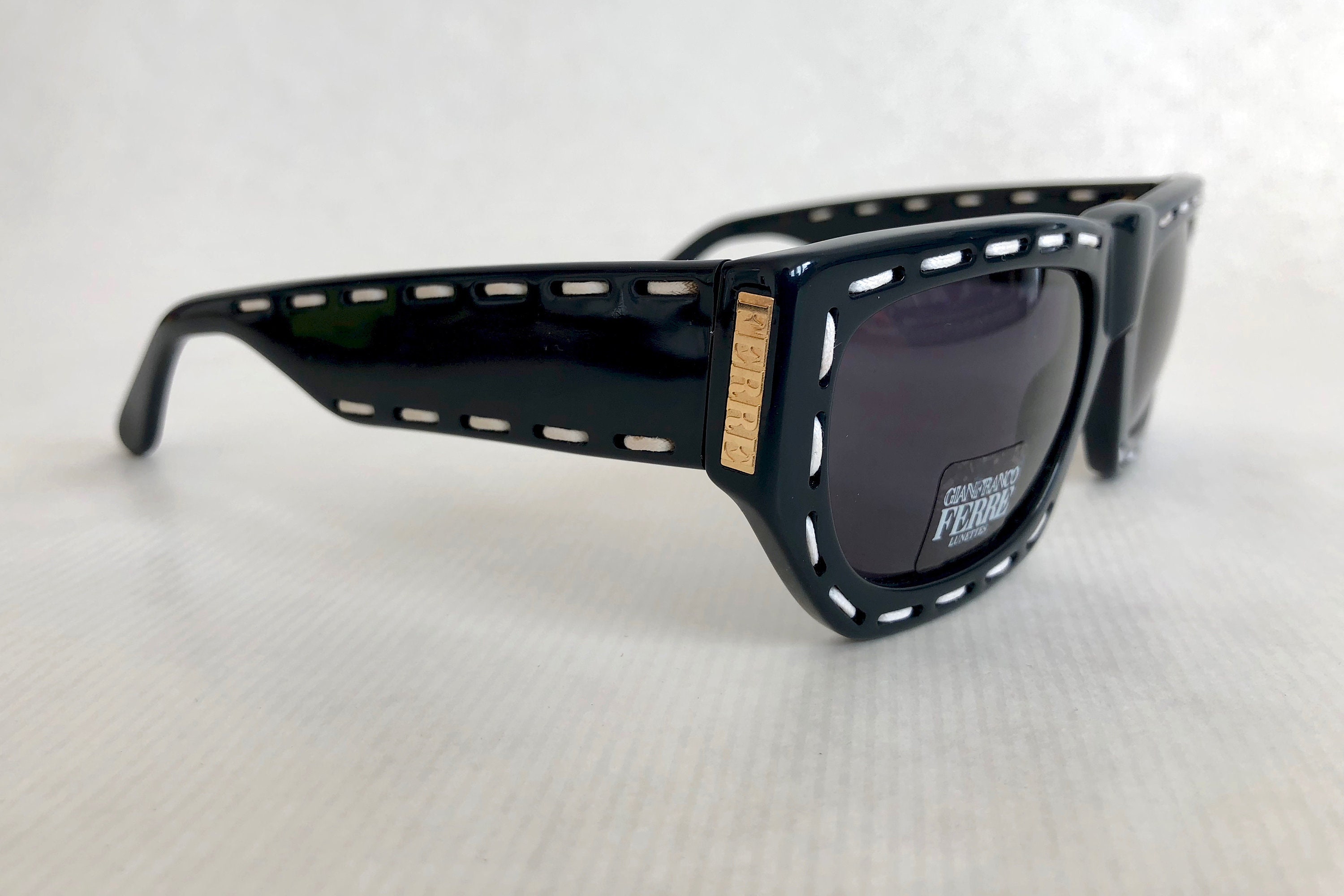 Gianfranco FERRÈ GFF 221/S Vintage Sunglasses – New Old Stock