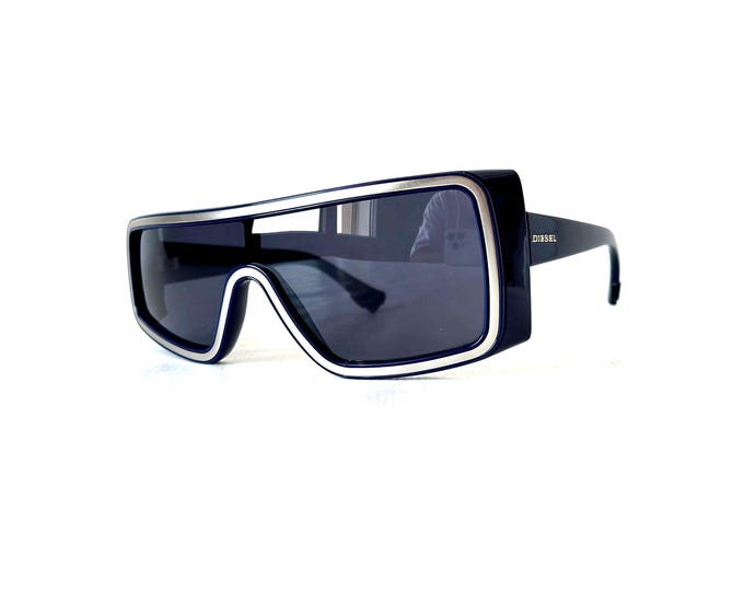 Vintage Diesel DL 0056 Sunglasses Asymmetric New Old Stock including Diesel Case Made in Italy in the 1990s