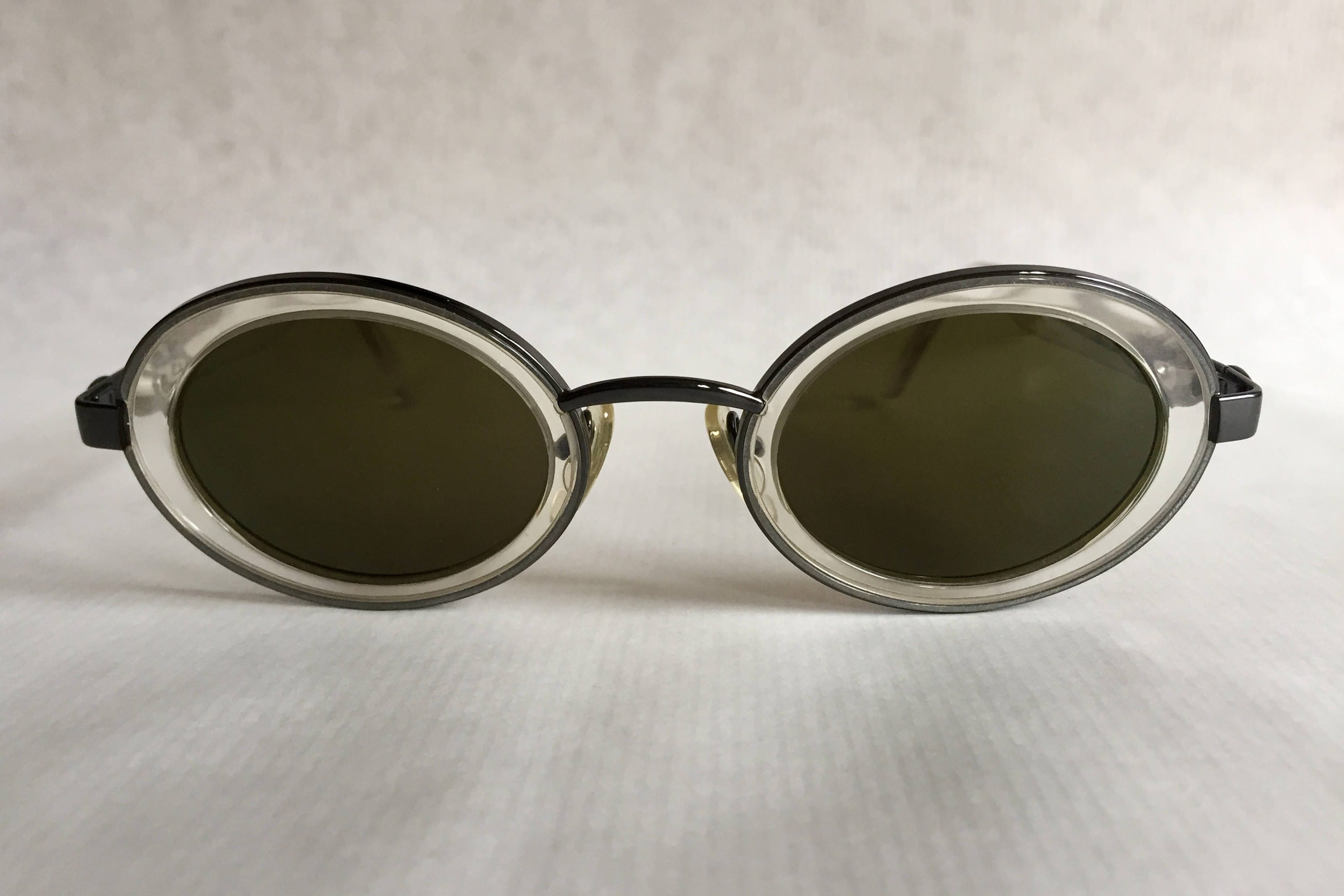 Genny 622S Vintage Sunglasses Made in Italy New Old Stock