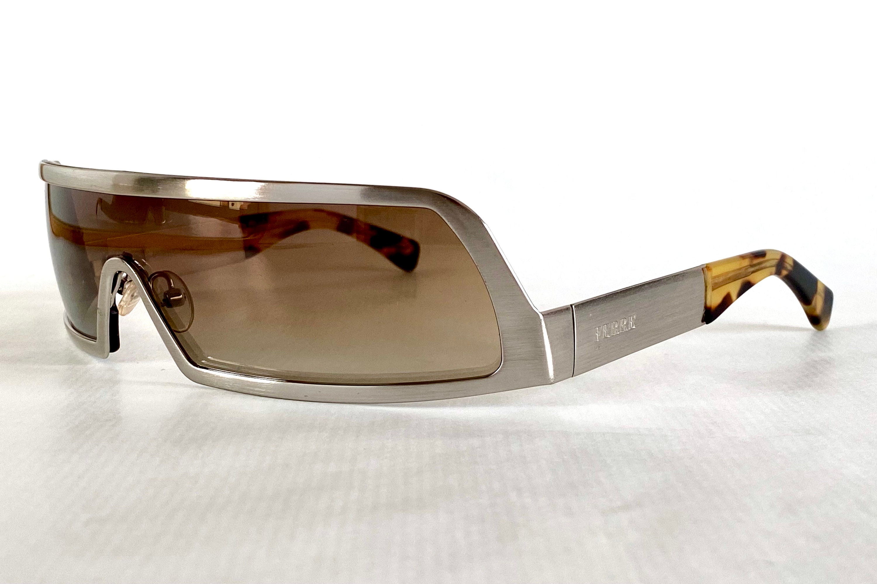 Vintage 1990s Gianfranco Ferre GF52704 Sunglasses – New Old Stock ...