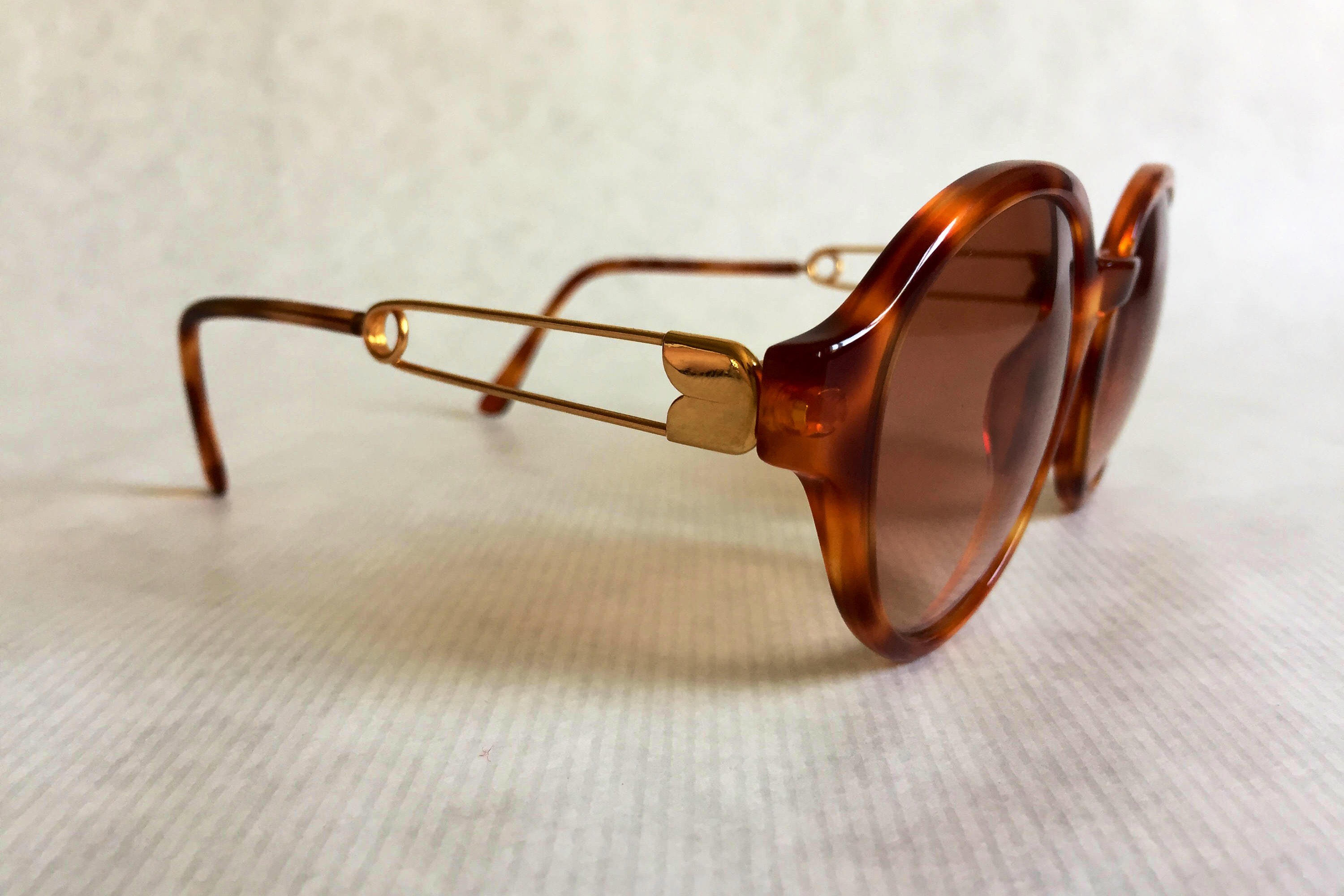moschino by persol