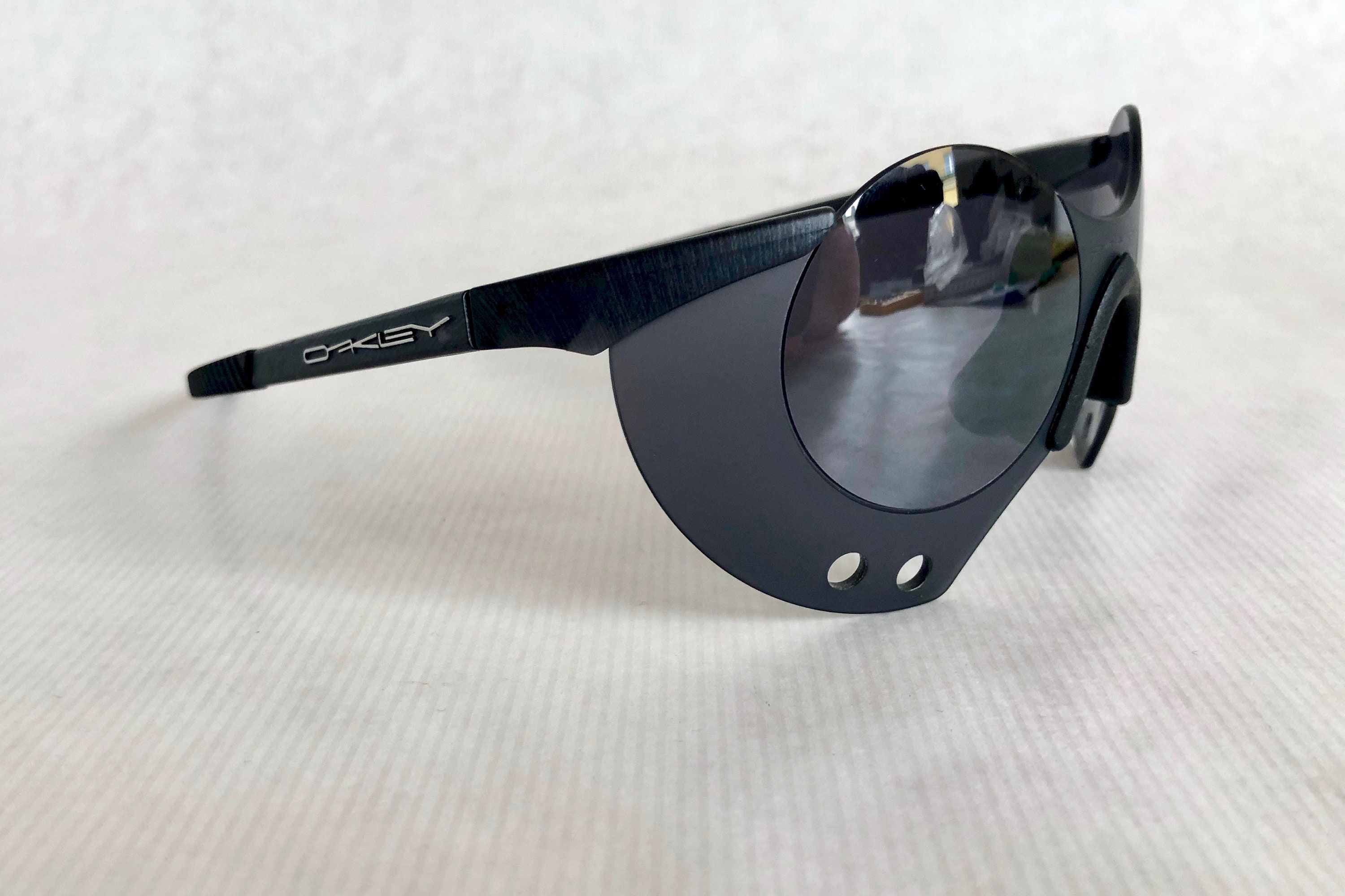 oakley zero 0.3