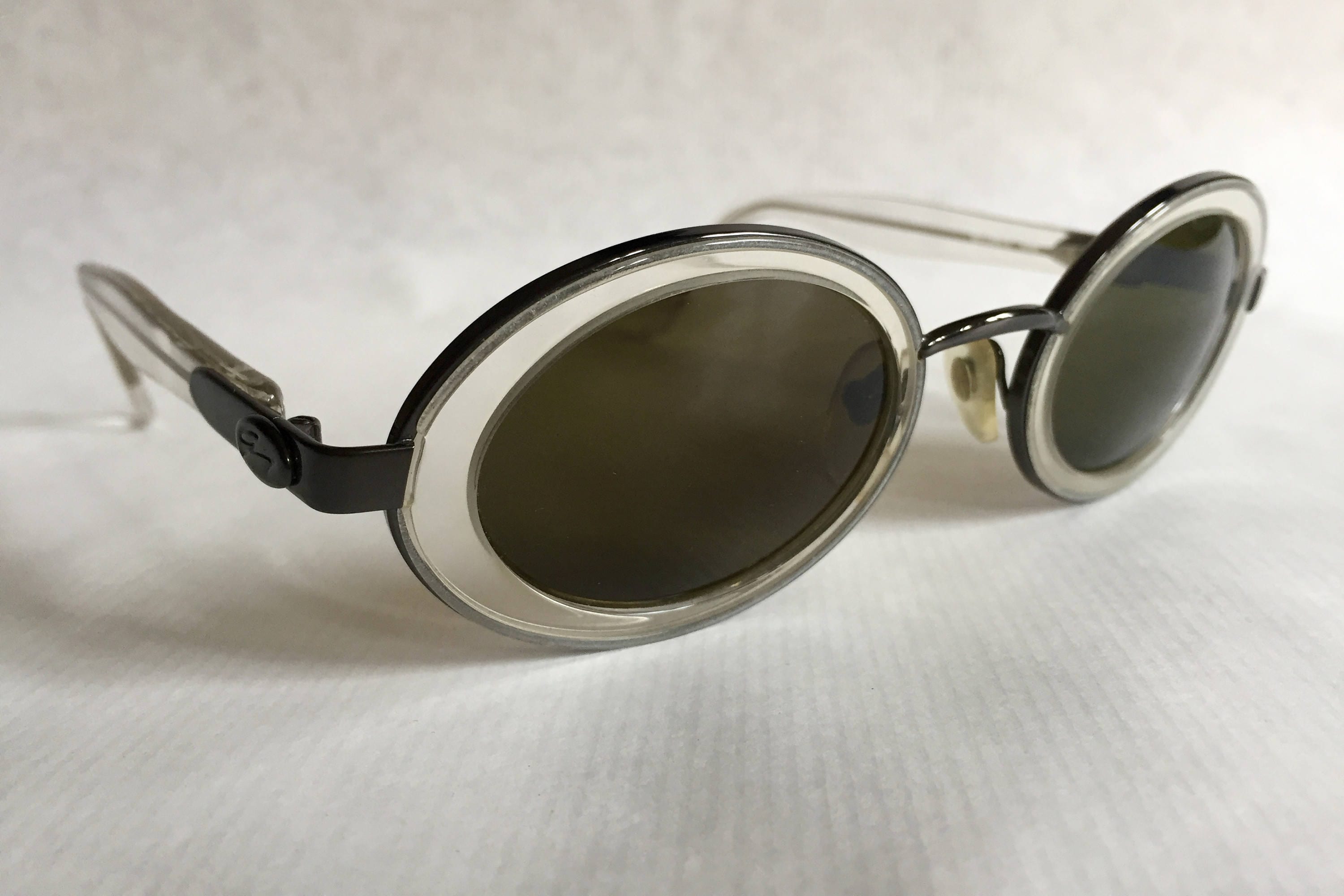 Genny 622S Vintage Sunglasses Made in Italy New Old Stock