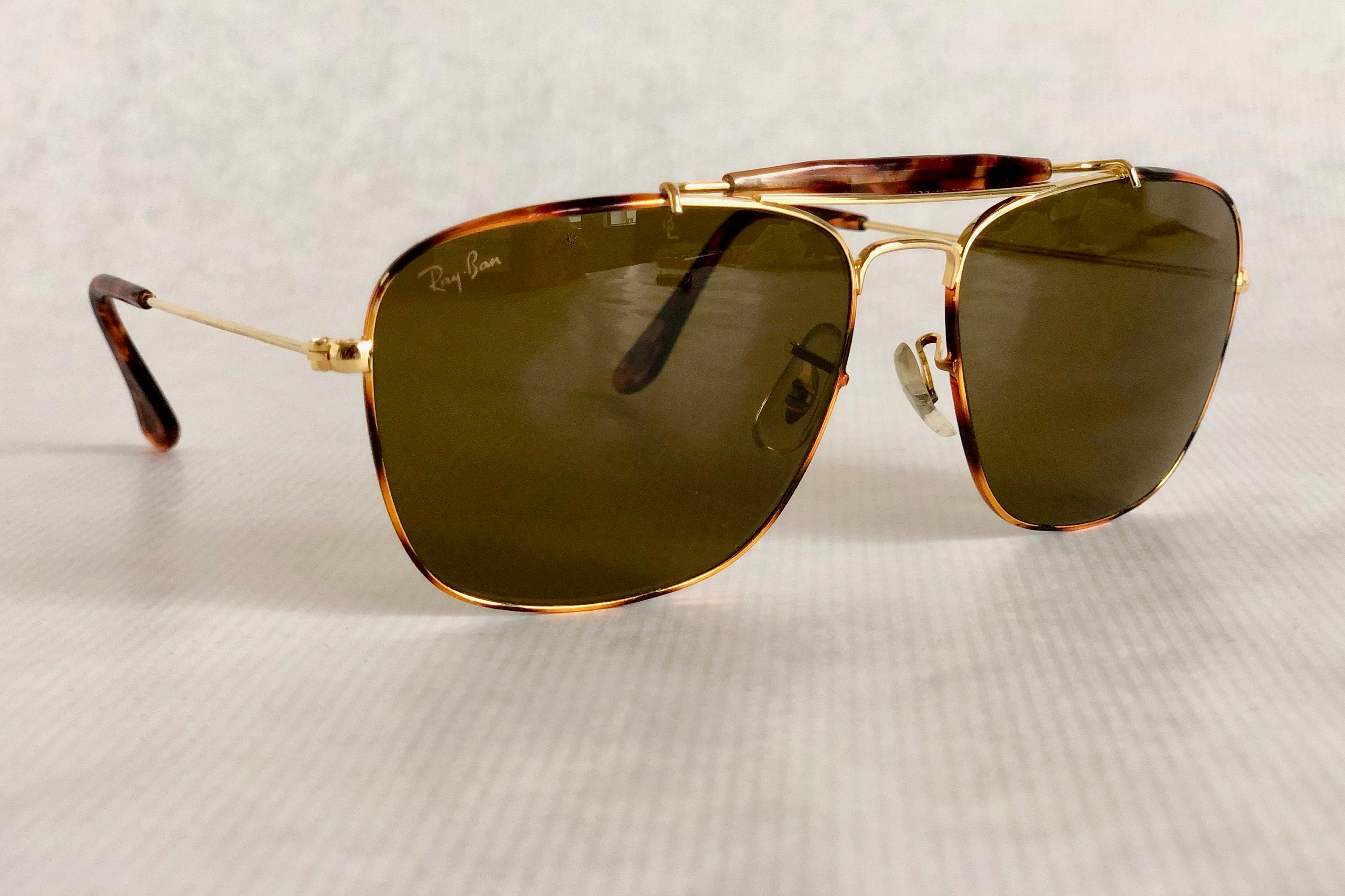 Ray-Ban Explorer Tortuga by Bausch & Lomb Vintage Sunglasses – New Old  Stock – Full Set – Made in the USA