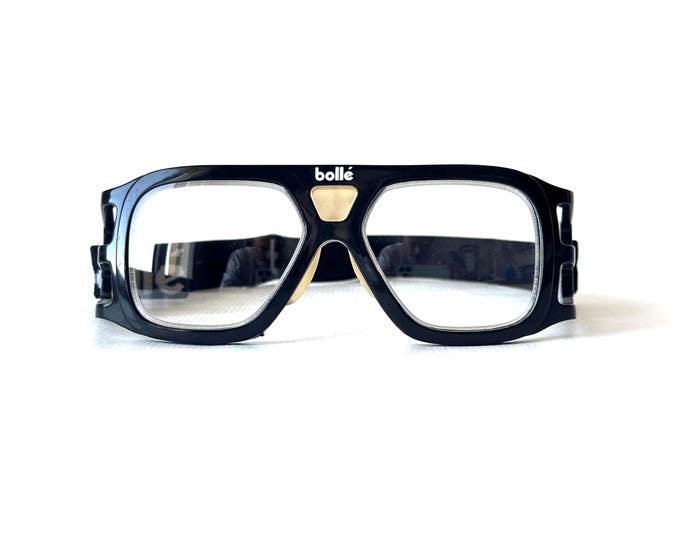 Horace Grant‘s Vintage Bollé Basketball Goggles New Old Stock Chicago Bulls Made in France in 1994