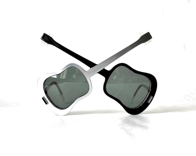 Vintage Anglo American Gitarren-Sonnenbrille: 1970er Jahre Novelty Eyewear