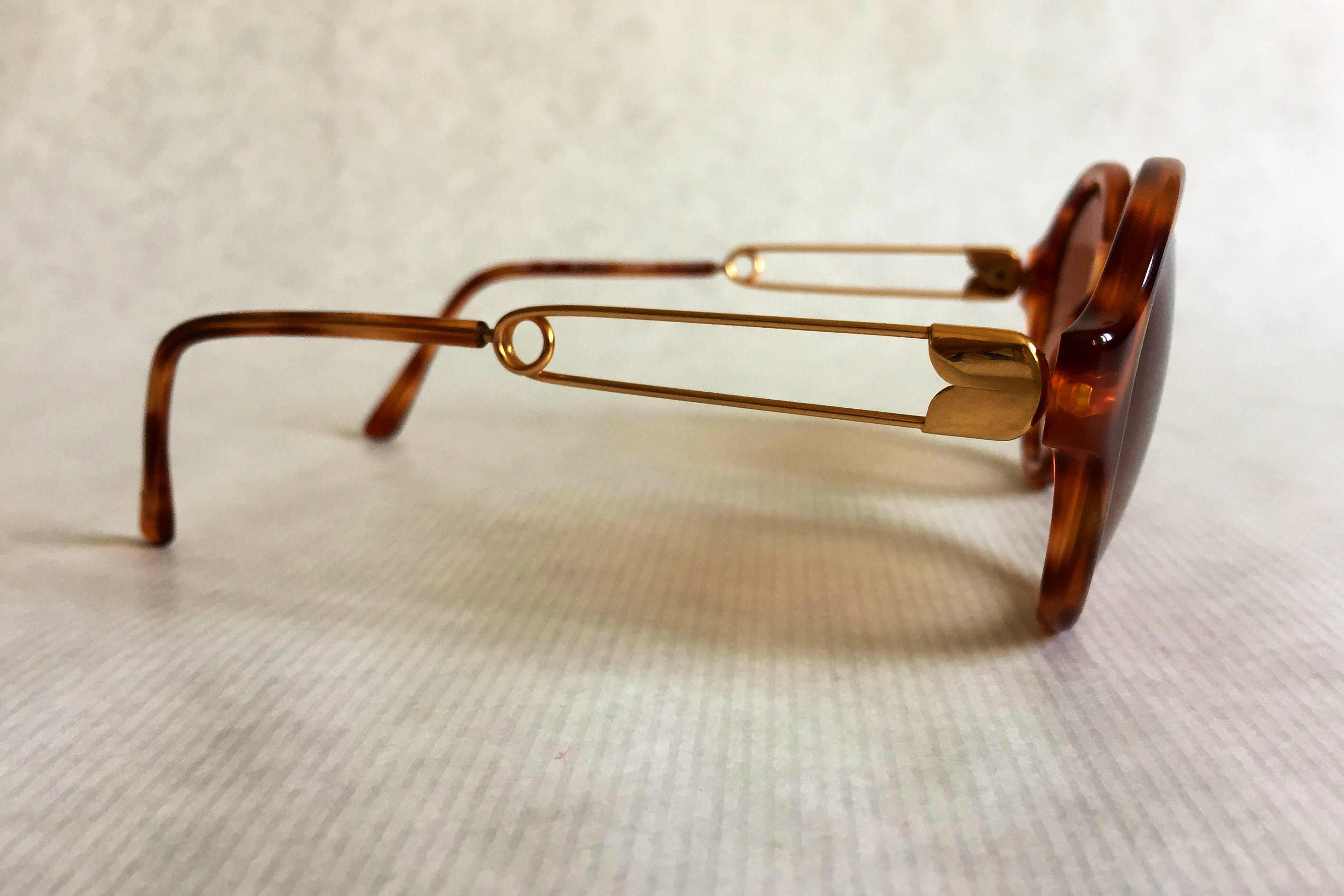 moschino by persol