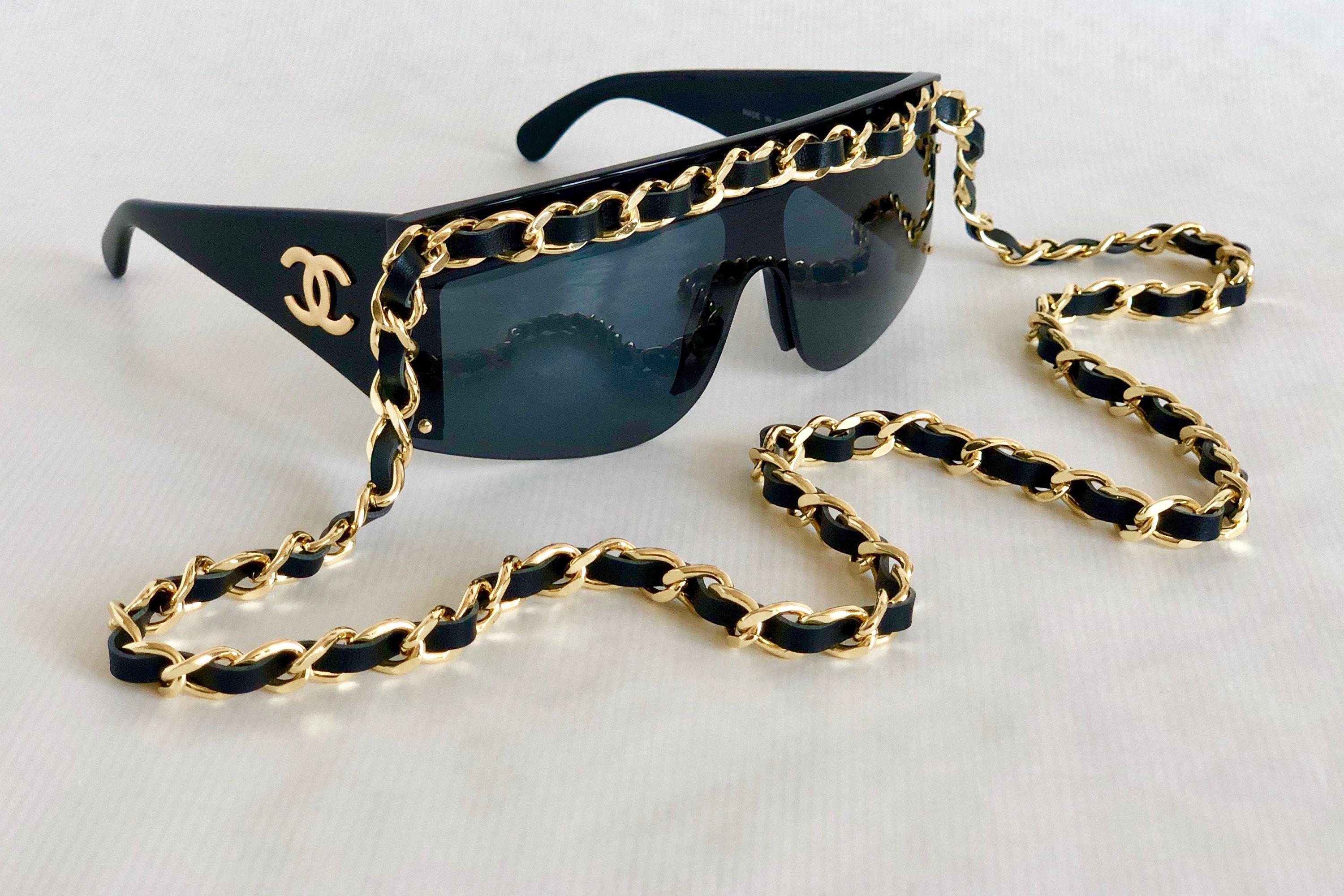 Chanel Chain-Link Accent Cat-Eye Sunglasses - Black Sunglasses, Accessories  - CHA731446 | The RealReal