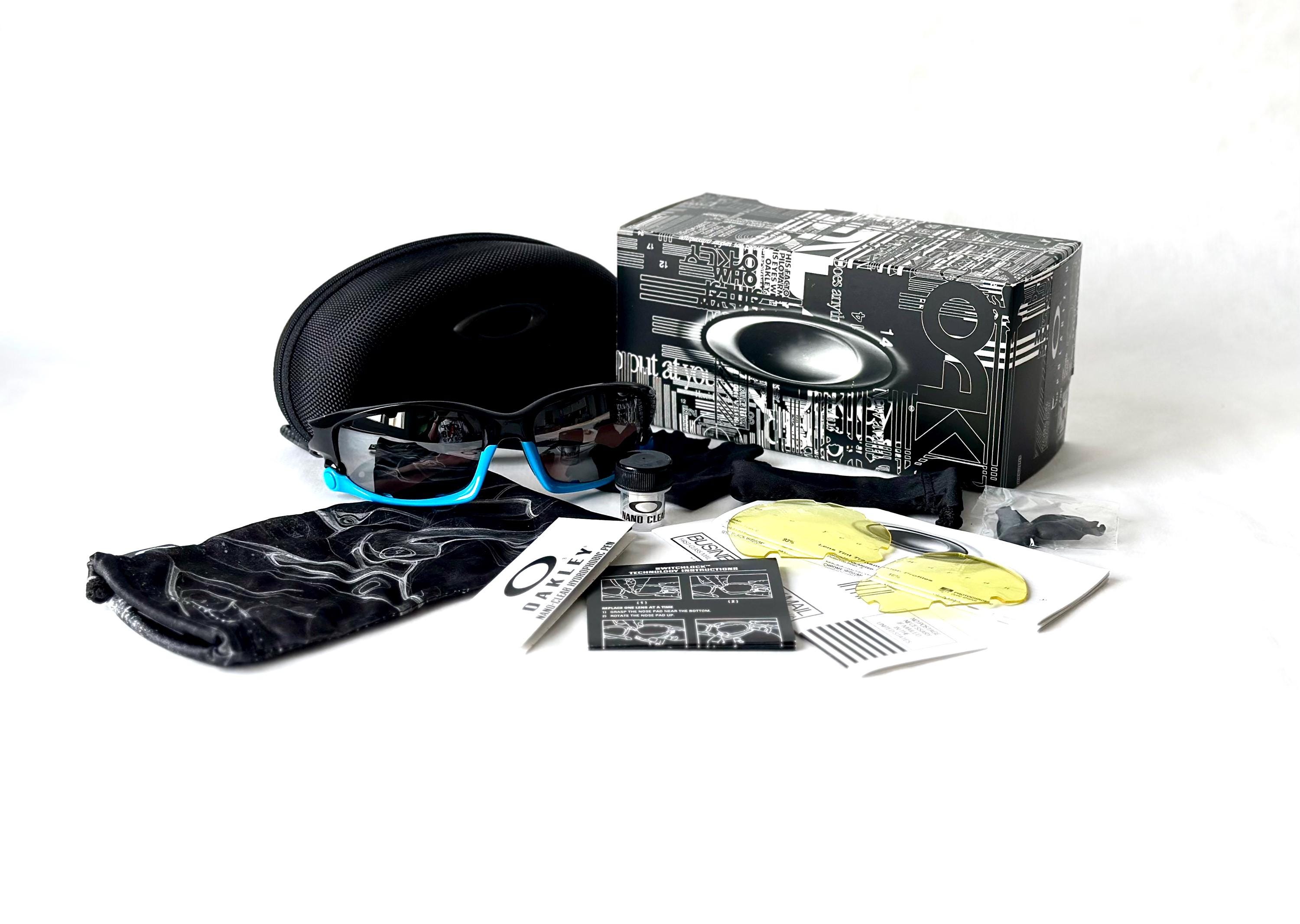Vintage Oakley Split Jacket™ Vented Polished Black Vintage Oakley Split Jacket™ Vented Polished Black