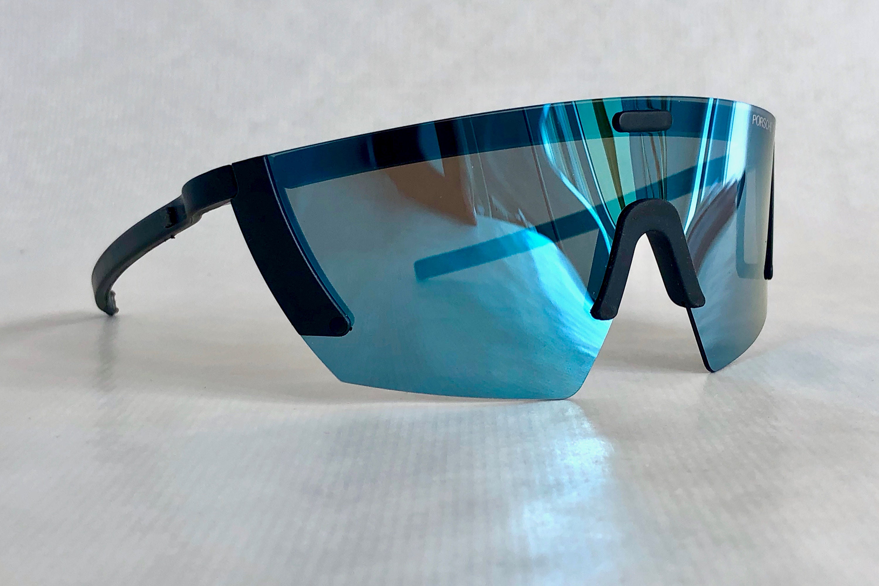 Unique BLUE I Retro Rectangular Aviator Sunglasses Premium Glass Lens Flat  Metal Sun Glasses Men Women
