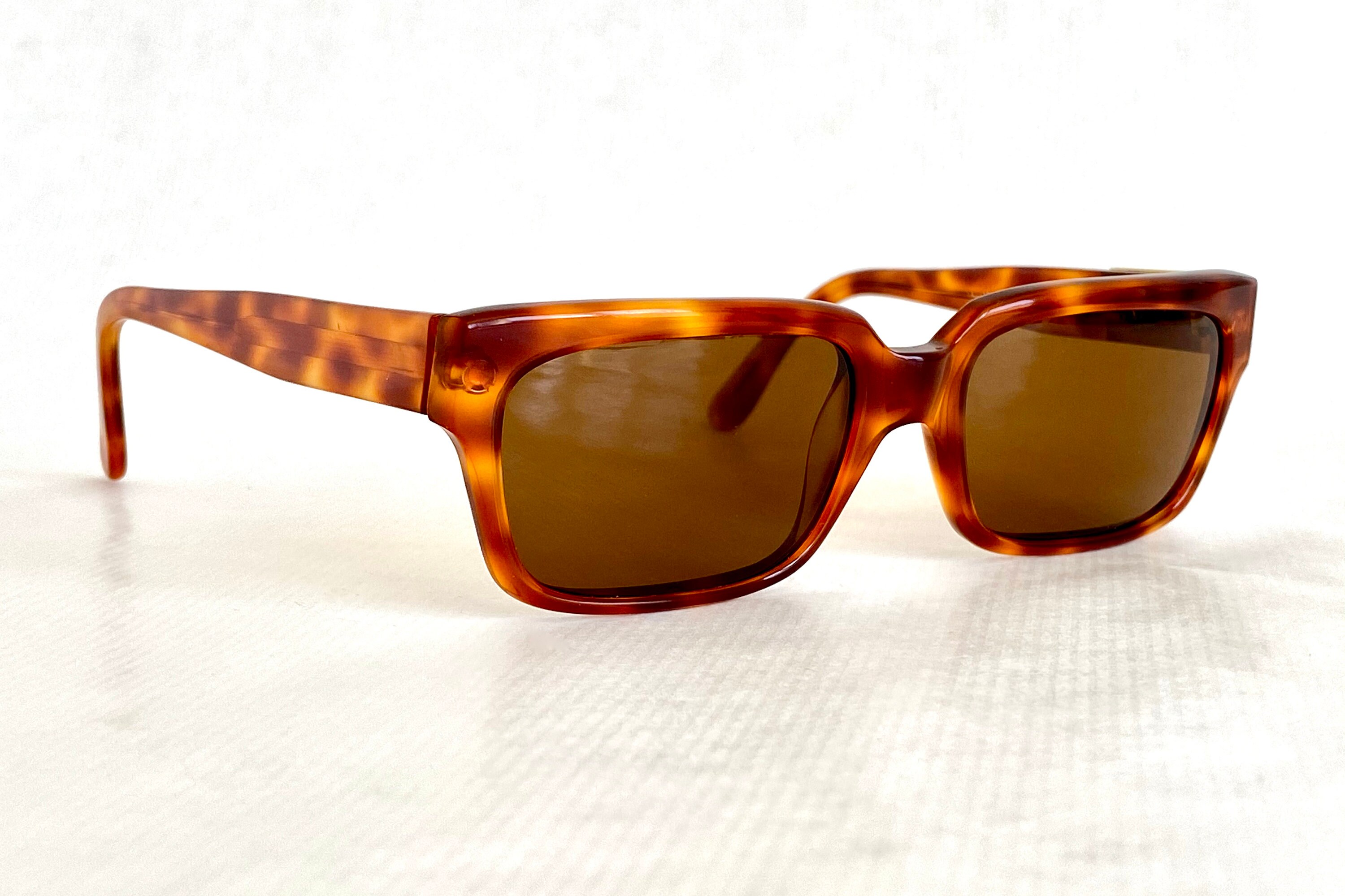 moschino by persol