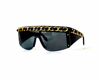 Chanel 01947 10601 Vintage Sunglasses Made in Italy 90's - New Old