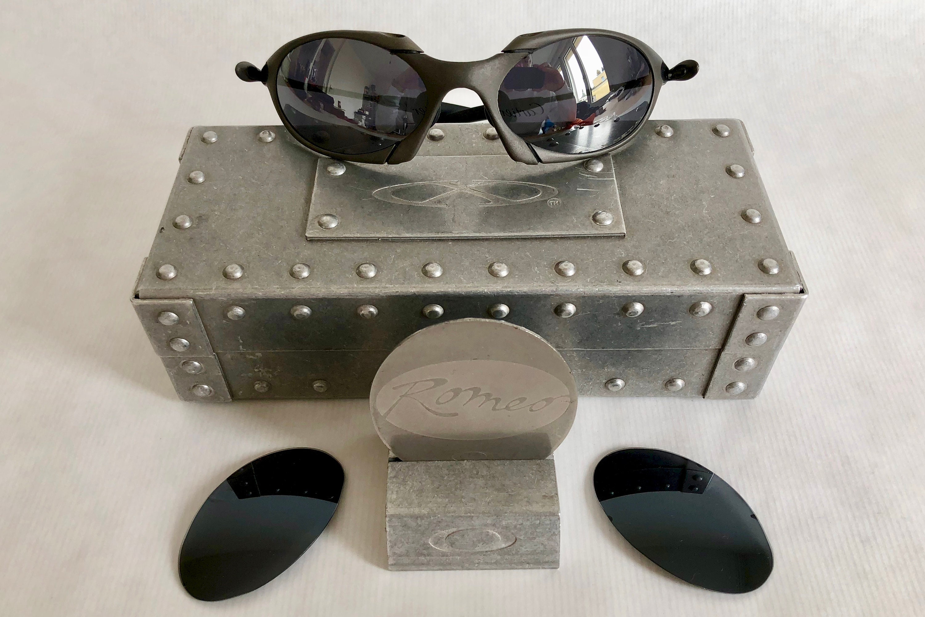 Oakley X Metal Romeo 1 Vintage Sunglasses New Old Stock including X Metal  Vault, Coin and Spare Lenses