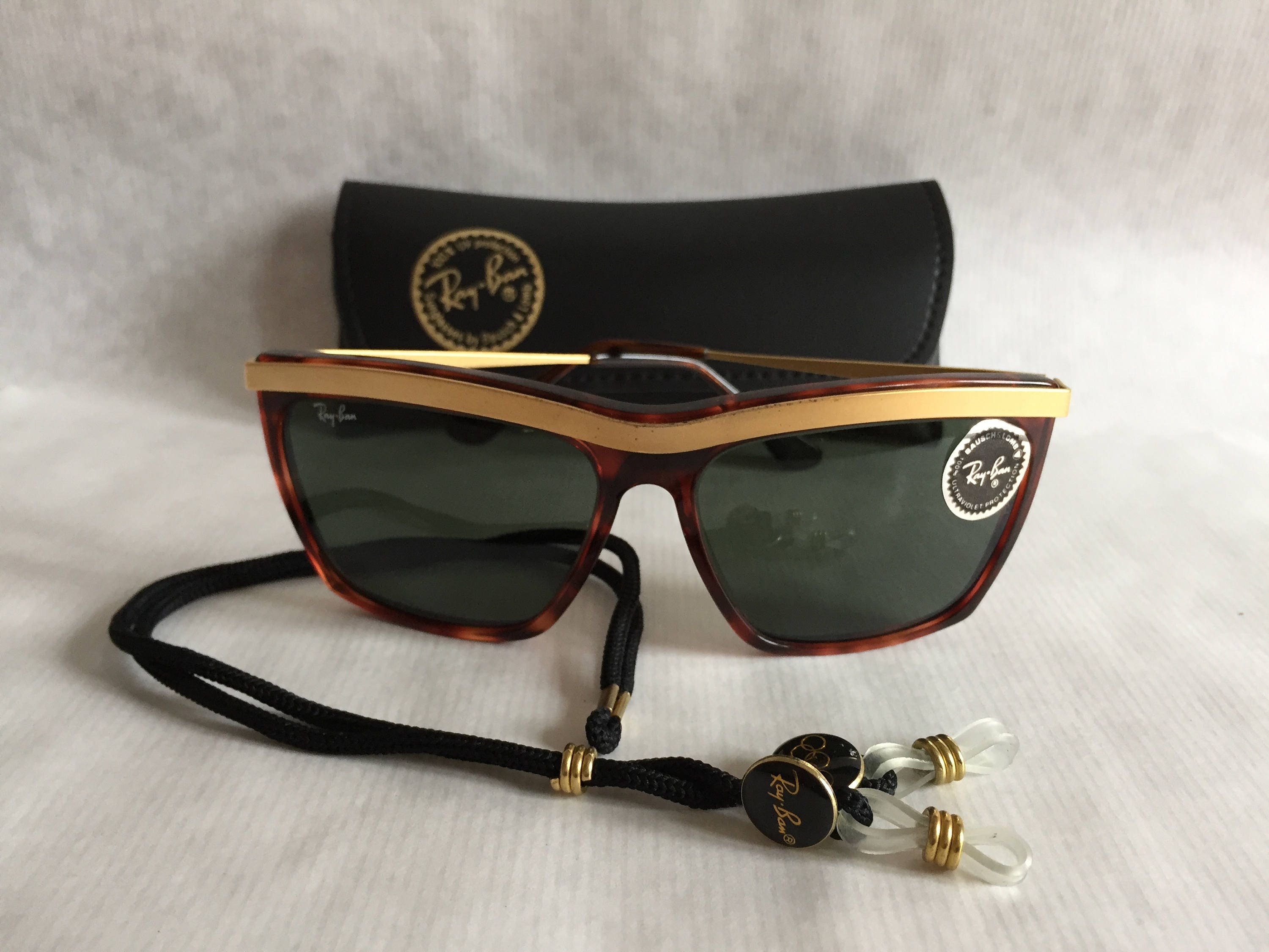 ray ban sunglasses neck strap