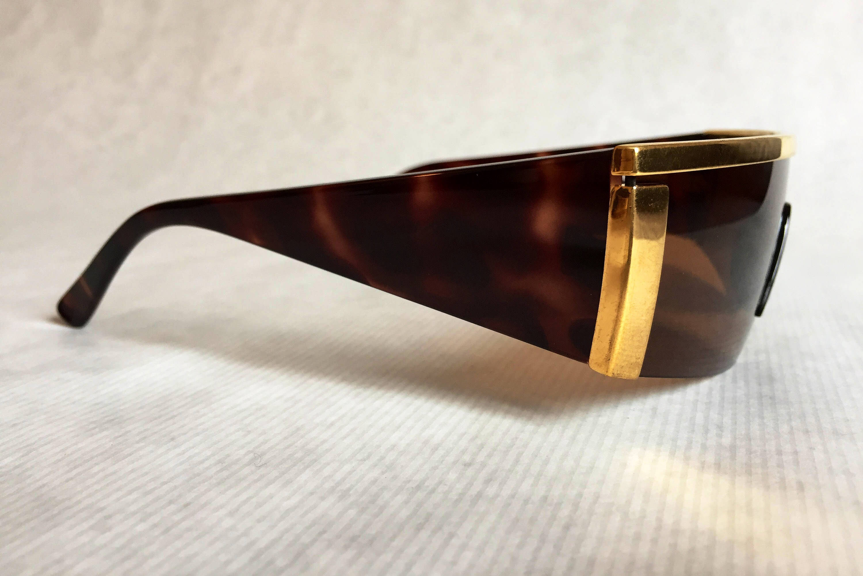 Gianni Versace S98 Col 900 Vintage Sunglasses New Old Stock