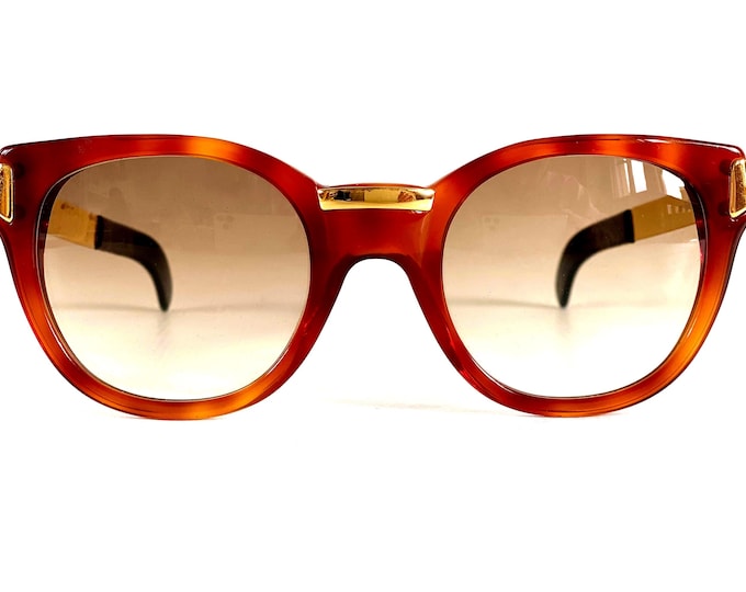 Vintage Gianfranco Ferre GFF 16 Sunglasses Including Case New Old Stock Made in Italy in the 1980s