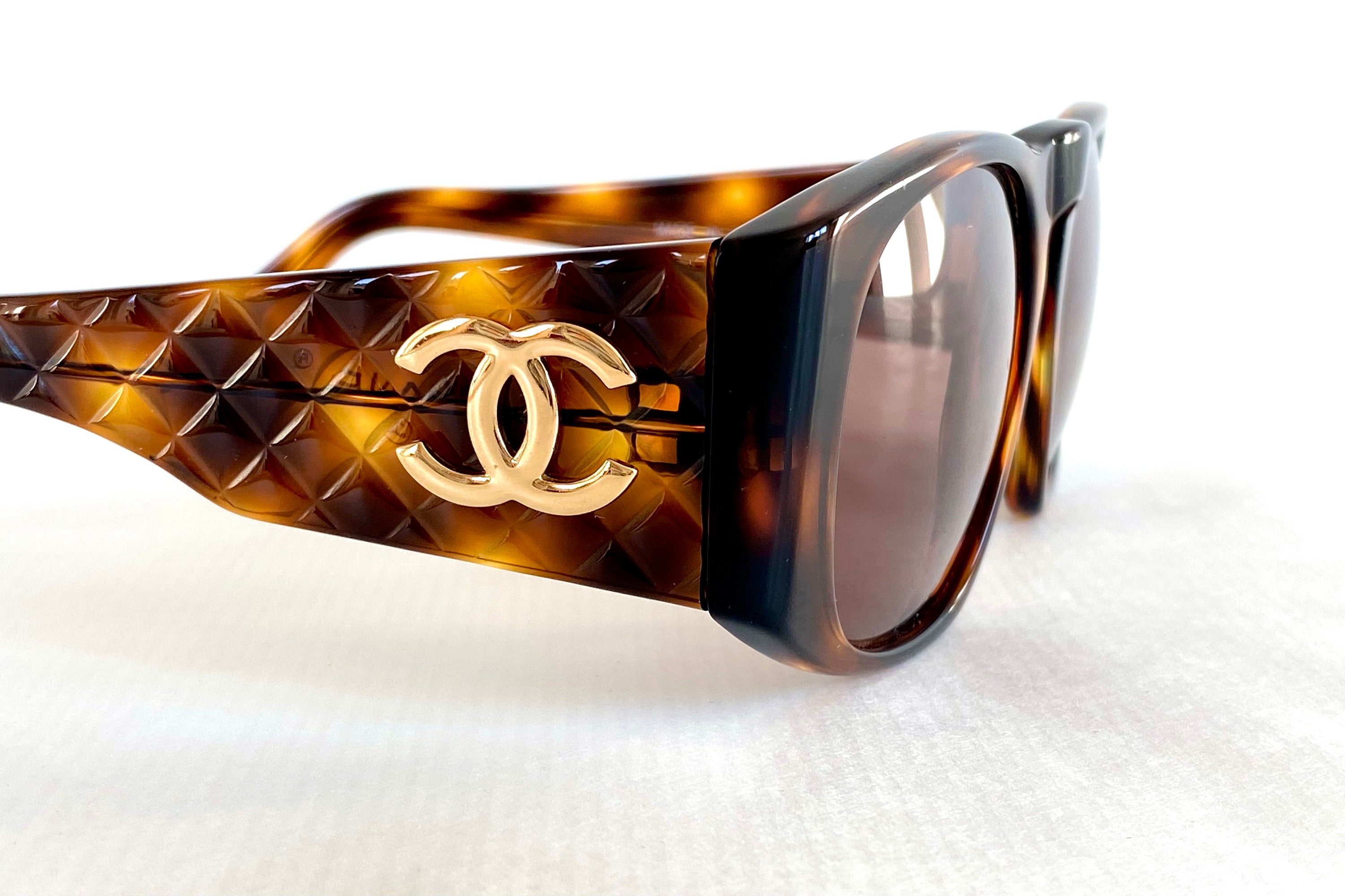 Vintage Chanel Sunglasses Tortoise Shell.  Vintage chanel, Chanel  sunglasses, Tortoise shell sunglasses