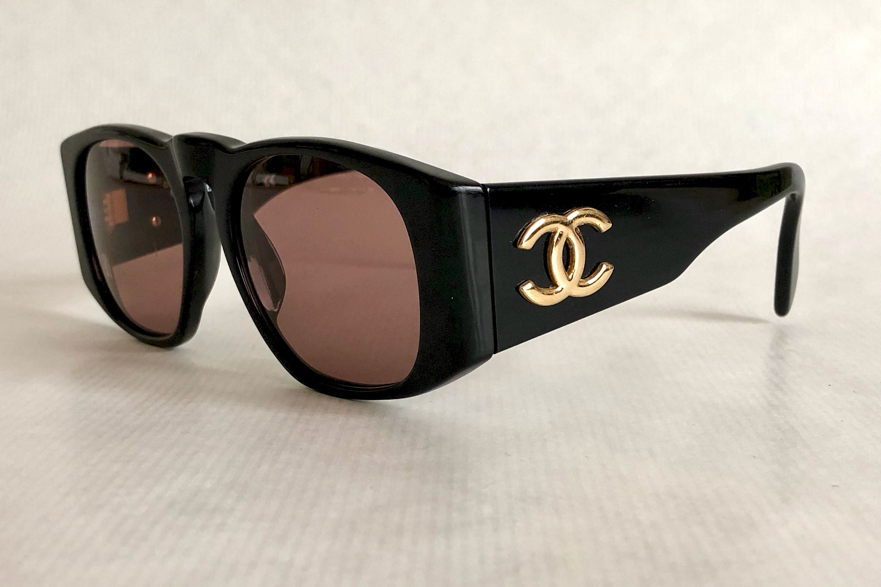 chanel leather sunglasses