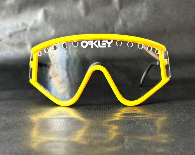 Vintage 1988 Oakley Factory Pilot Eyeshade Sunglasses Full Set Including Vented Clear and Gray Plutonite® Lenses New Old Stock