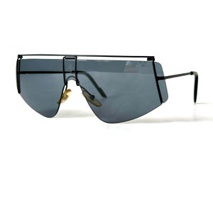 Gafas de sol vintage Ferrari F 15, nuevas, de stock antiguo, fabricadas en Italia en los años 80.