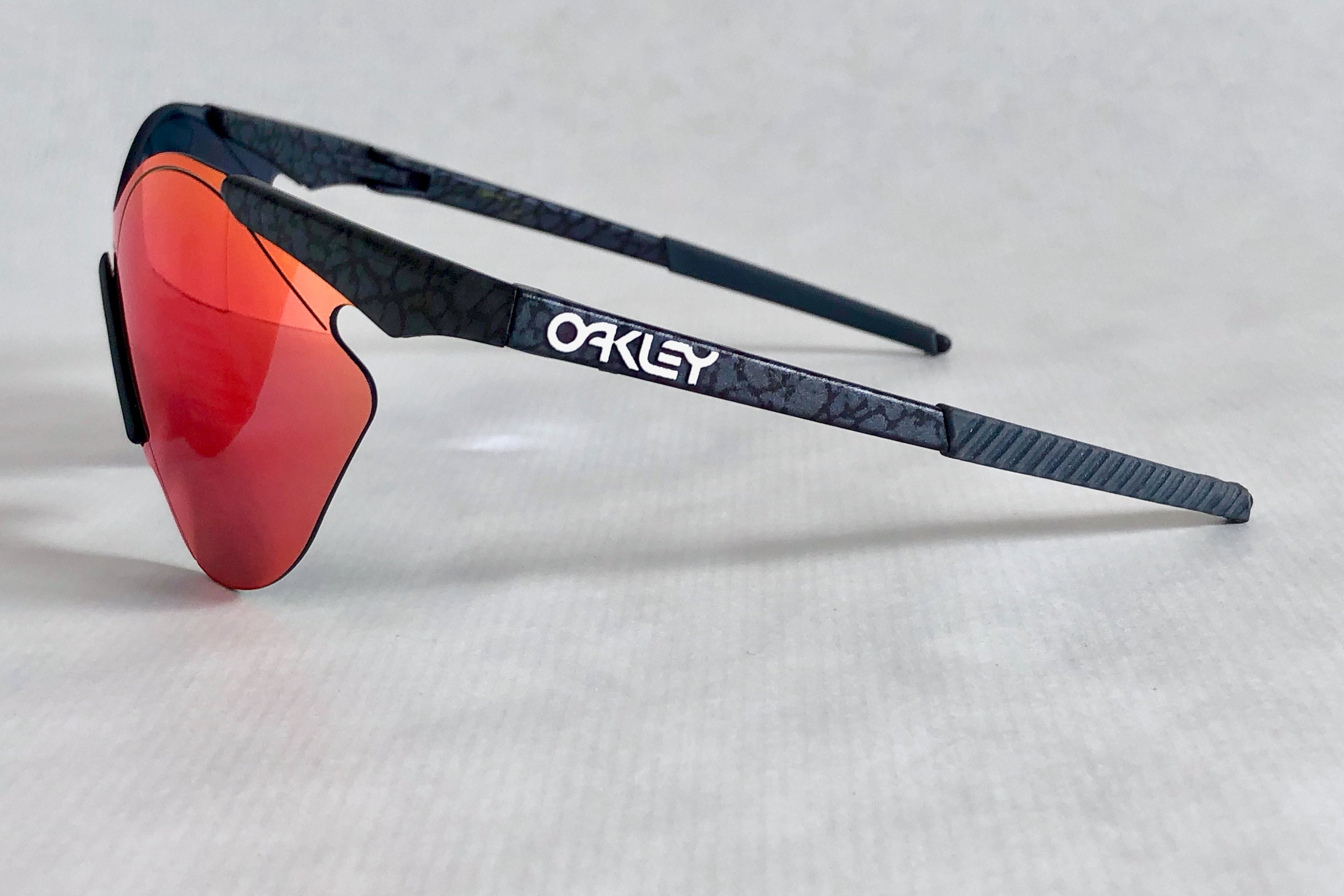 oakley sub zero for sale