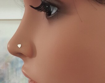 Piercing al naso a forma di cuore: oro riempito 14k, perno in argento sterling, fatto a mano